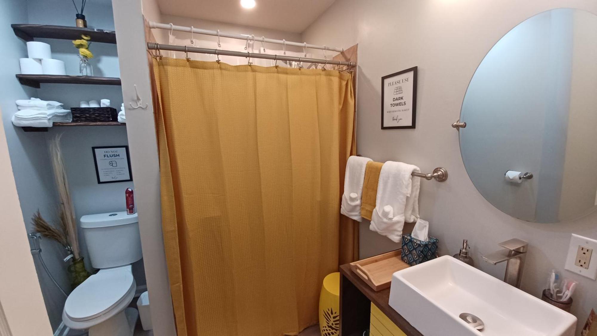 1 Bedroom Pina Pecan House By Palace Of Nobles * Charlotte